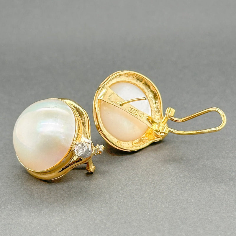 Estate 14K Y Gold Mabe Pearl & 0.15ctw H - I/SI1 - 2 Diamond Earrings - Walter Bauman Jewelers