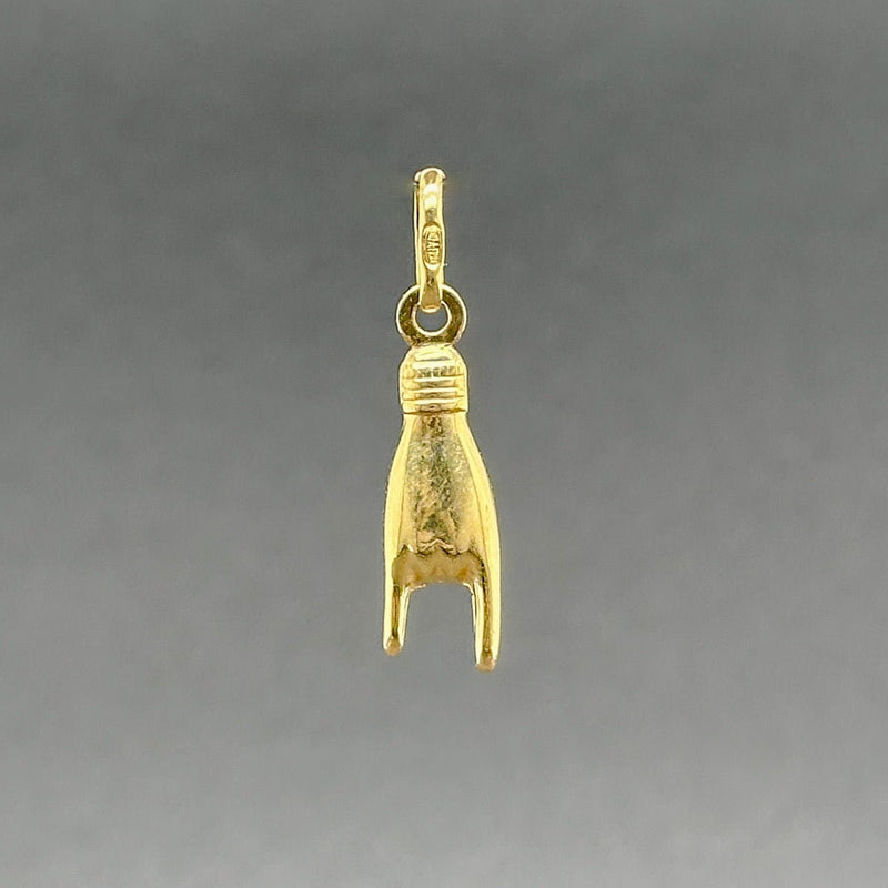 Estate 18K Y Gold 17.9mm Mano Cornuto Pendant - Walter Bauman Jewelers