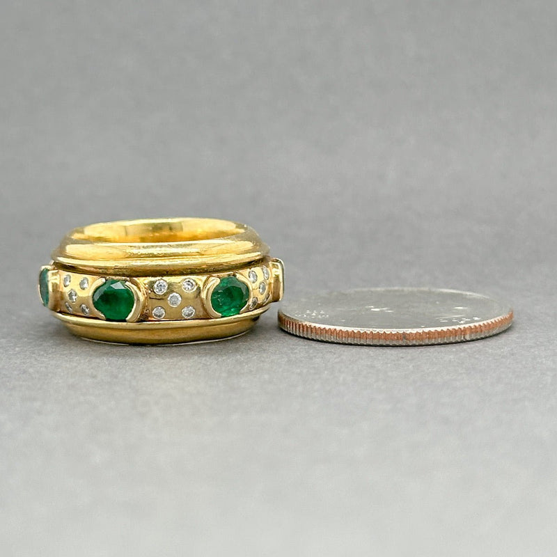 Estate 18K Y Gold 1.89ctw Emerald & 0.26ctw Diamond Spinner Ring - Walter Bauman Jewelers