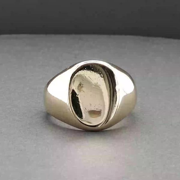 Estate 14K Y Gold Signet Ring