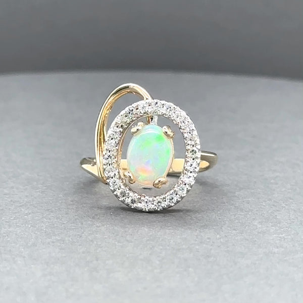 Estate 14K TT Gold 0.72ct Opal & 0.20ctw H/SI1-2 Diamond Ring