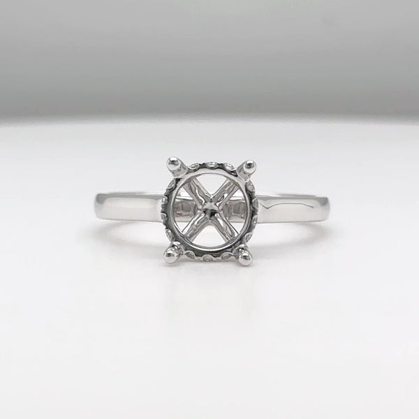 Montaje de diamante con halo oculto de 0,12 quilates en oro de 14 quilates