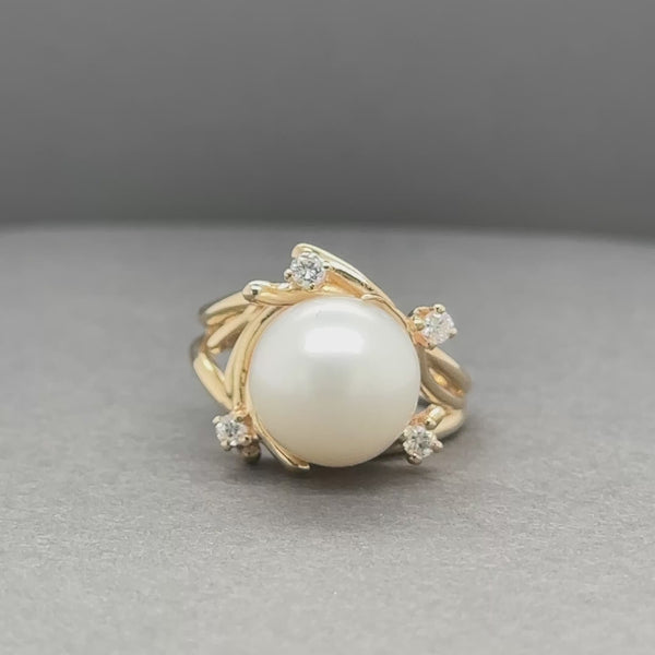 Estate 14K Y Gold Akoya Pearl & 0.20ctw Diamond Ring