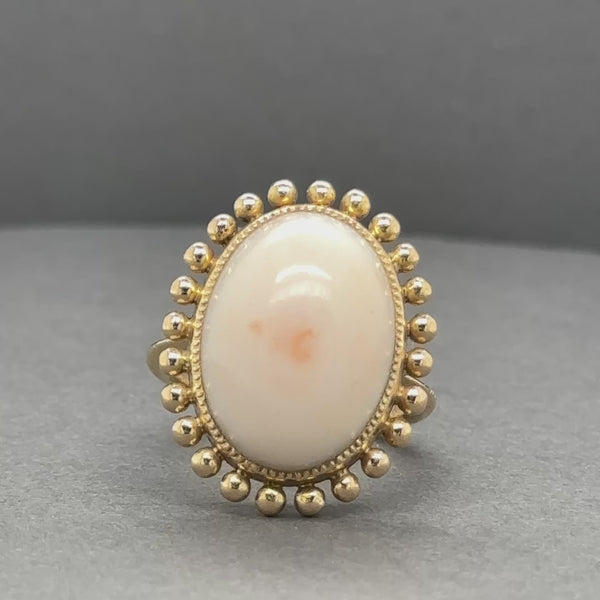 Estate 18K Y Gold 13.01ctAngel Skin Coral Ring