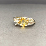 Anillo de cóctel de diamantes HI/VS2-SI1 de 0,88 ct de oro Y de 14 quilates y zafiro amarillo de 0,25 cttw