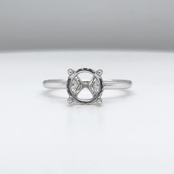 Montaje de diamante con halo oculto de oro de 14 quilates de 0,08 quilates