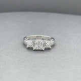 Estate 14K W Gold 0.19ctw G-H/SI1-2 Diamond Cluster Ring