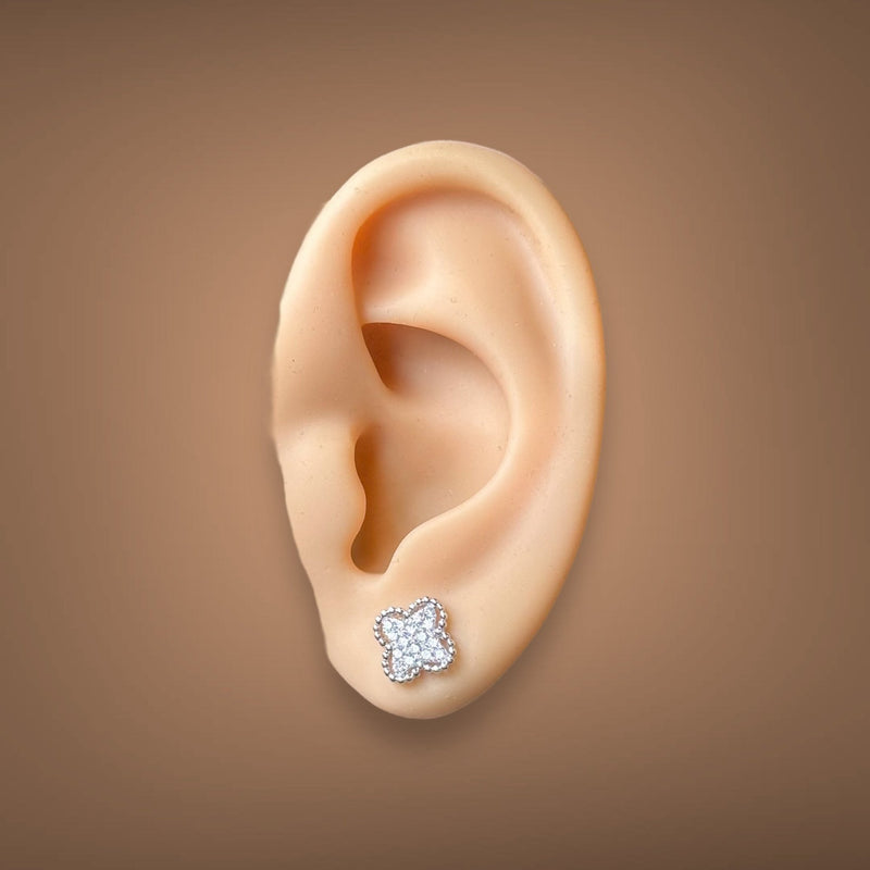 14K W Gold 0.28ctw Diamond Clover Earrings - Walter Bauman Jewelers
