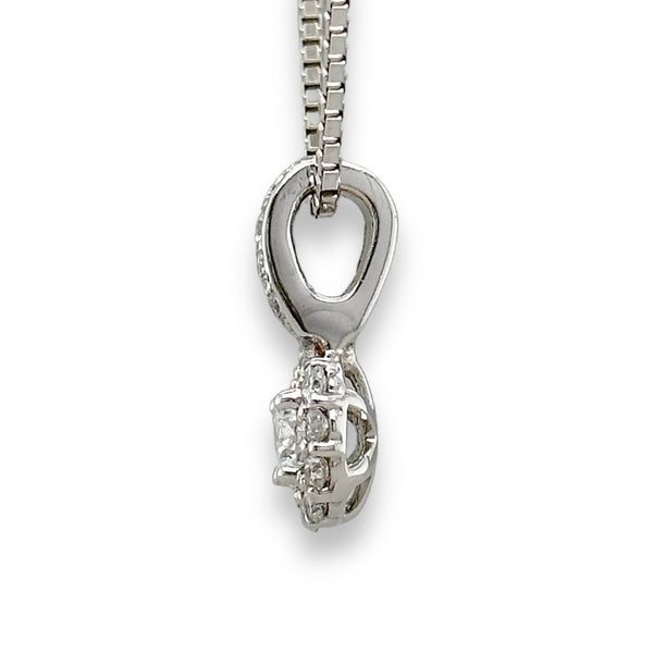 14K W Gold 0.82cttw D/VS1 Diamond Floral Pendant - Walter Bauman Jewelers