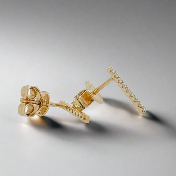14K Y Gold 0.13ctw Diamond Stick Earrings - Walter Bauman Jewelers