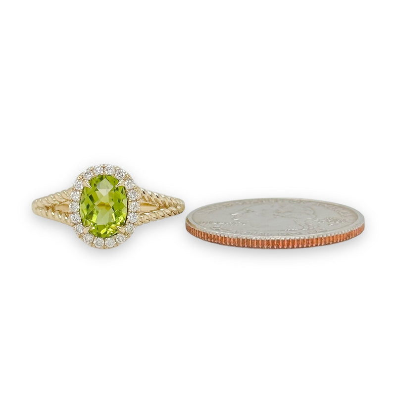 14K Y Gold 0.17ctw Diamonds and 1.35ctw Peridot Ring - Walter Bauman Jewelers