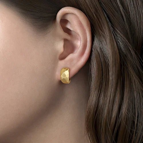 14K Y Gold 15mm Textured Hoop Earrings - Walter Bauman Jewelers