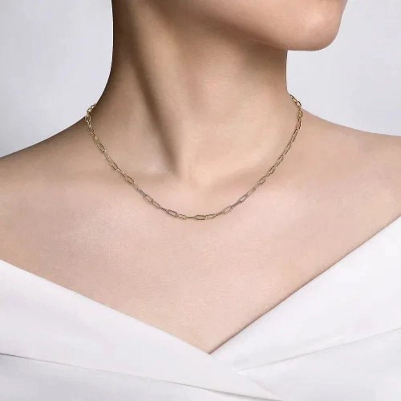 14K Y Gold 17" Hollow Paperclip Chain Necklace - Walter Bauman Jewelers