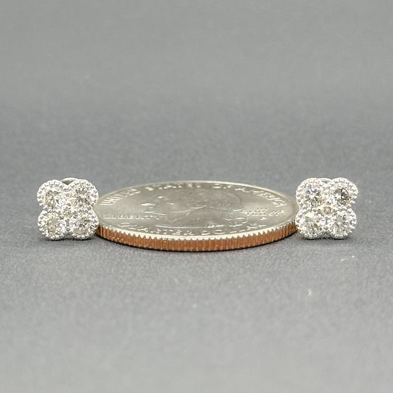 Estate 14K W Gold 0.20cttw H-I/SI2 Diamond Cluster Earrings - Walter Bauman Jewelers