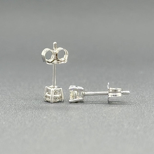 Estate 14K W Gold 0.28cttw H/SI2-I1 Diamond Stud Earrings - Walter Bauman Jewelers
