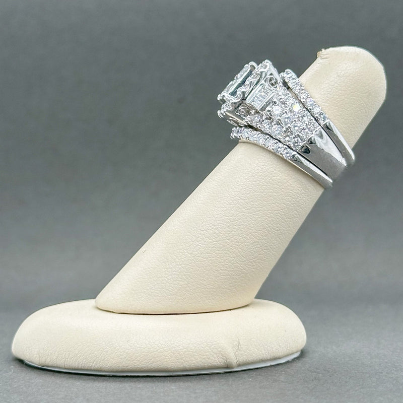 Estate 14K W Gold 3.01ctw G-H/VS2-SI2 Diamond Cluster Ring - Walter Bauman Jewelers