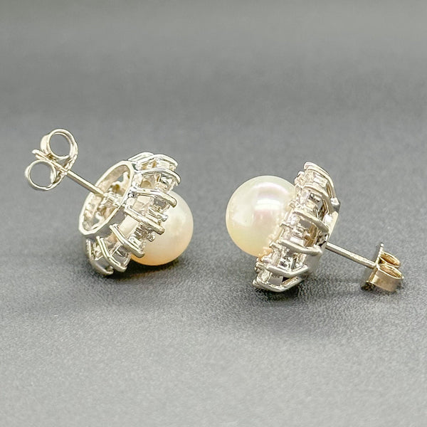 Estate 14K W Gold Akoya Pearl & 0.71cttw G-H/VS2-SI1 Diamond Stud Earrings - Walter Bauman Jewelers