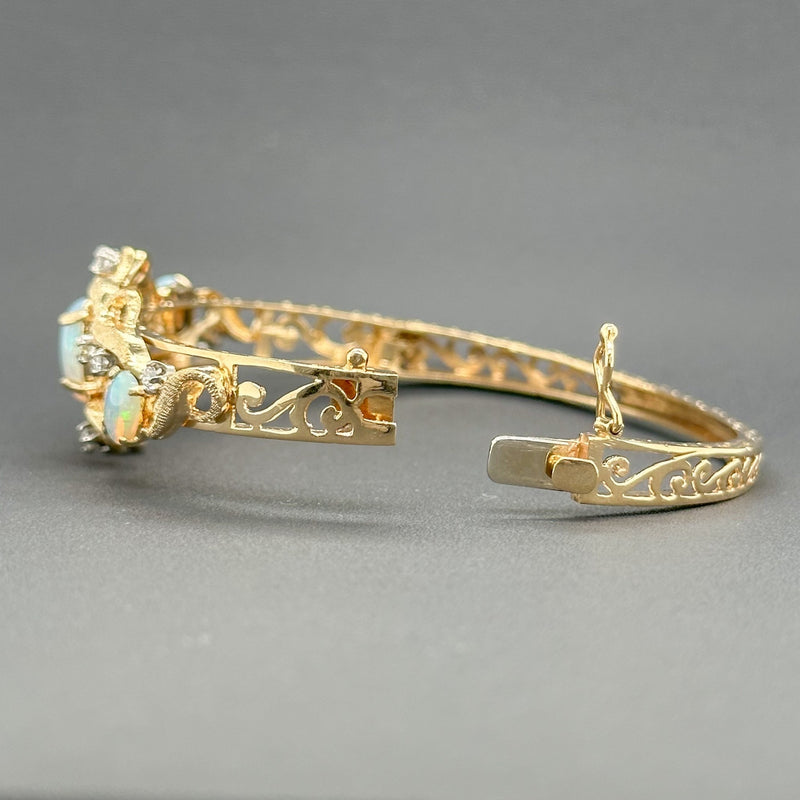 Estate 14K Y Gold 4.42cttw Opal & 0.40cttw G-H/SI1-2 Diamond Bracelet - Walter Bauman Jewelers