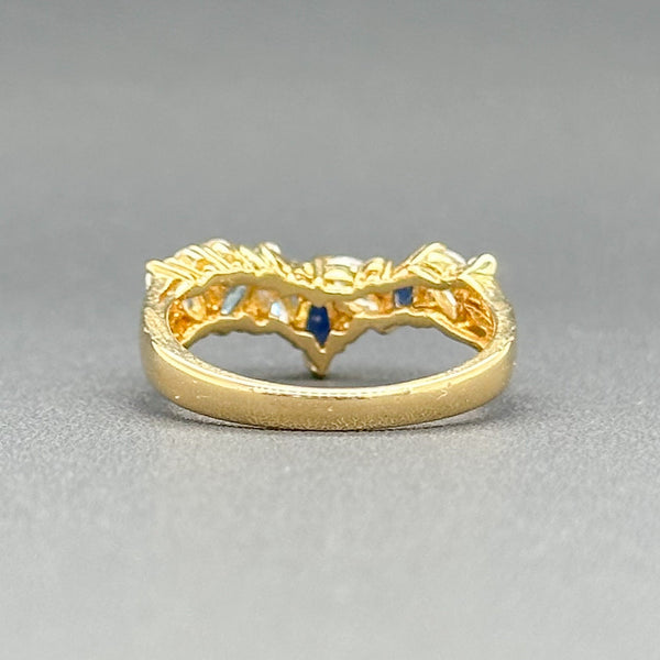 Estate 18K Y Gold 0.51cttw G/SI1-I1 Diamond & 0.35cttw Sapphire V Ring - Walter Bauman Jewelers