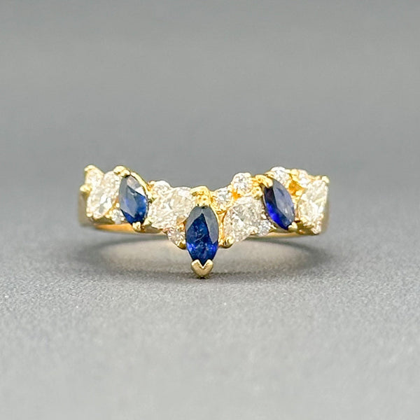 Estate 18K Y Gold 0.51cttw G/SI1-I1 Diamond & 0.35cttw Sapphire V Ring - Walter Bauman Jewelers