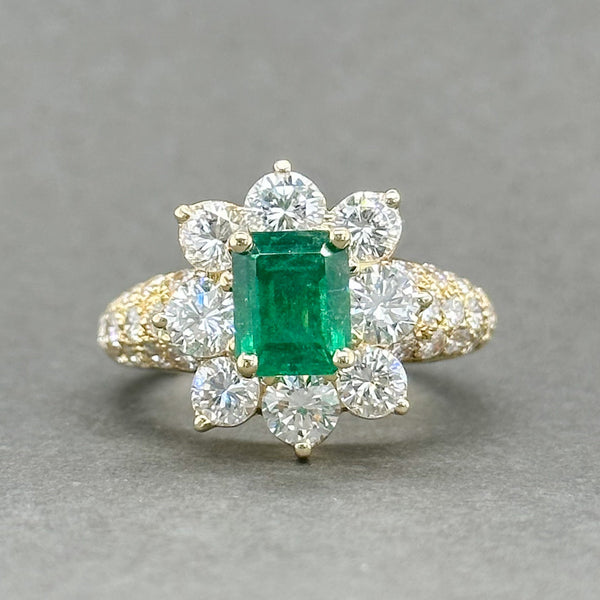 Estate 18K Y Gold 1.45ct Emerald & 2.78cttw G-H/VS1-SI1 Diamond Cocktail Ring - Walter Bauman Jewelers