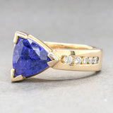 Estate 18K Y Gold 4.26ct Tanzanite & 0.30ctw G-H/VS2-SI1 Diamond Ring - Walter Bauman Jewelers