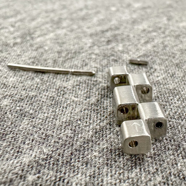 Estate Omega Single ½ Link with Pin & Sleeve - Walter Bauman Jewelers
