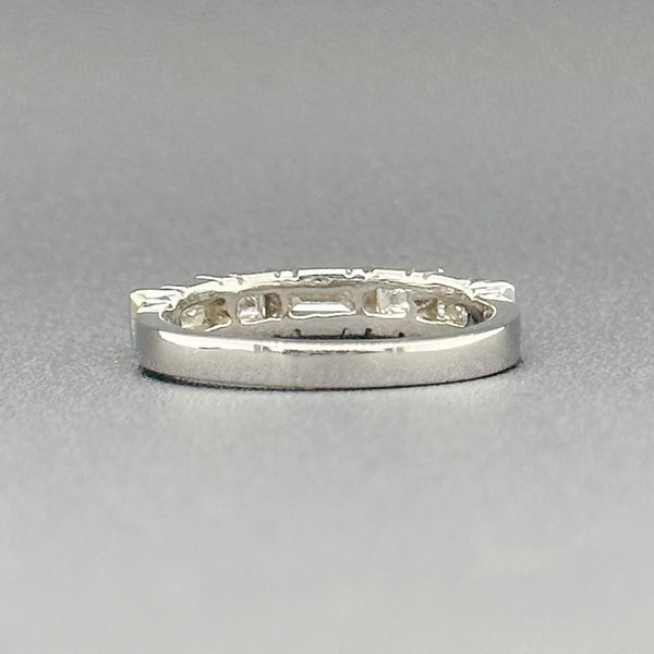 Estate Platinum 0.74cttw H-I/SI1-2 Diamond Wedding Ring - Walter Bauman Jewelers
