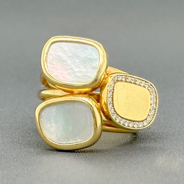 Estate Roberto Coin 18K Y Gold Mother of Pearl & 0.14cttw G-H/SI1 Diamond Ring - Walter Bauman Jewelers