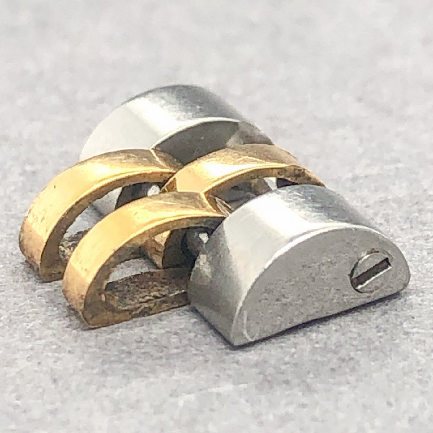 Rolex Jubilee Band Link Screw – Walter Bauman Jewelers
