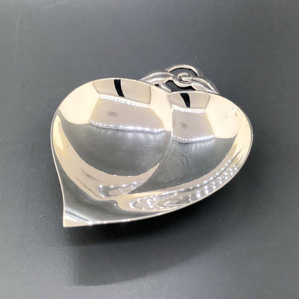 Estate Set of 4 Tiffany & Co. Silver Leaf Nut Dishes - Walter Bauman Jewelers
